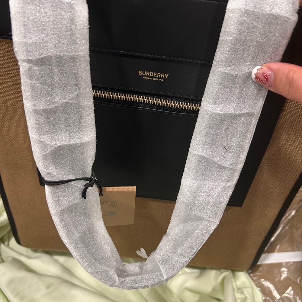 Burberry Black and Beige Canvas Tote - Picture 5 of 6